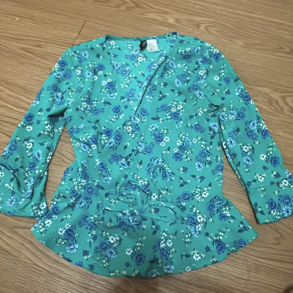 H&M Blue-Green floral printed blouse